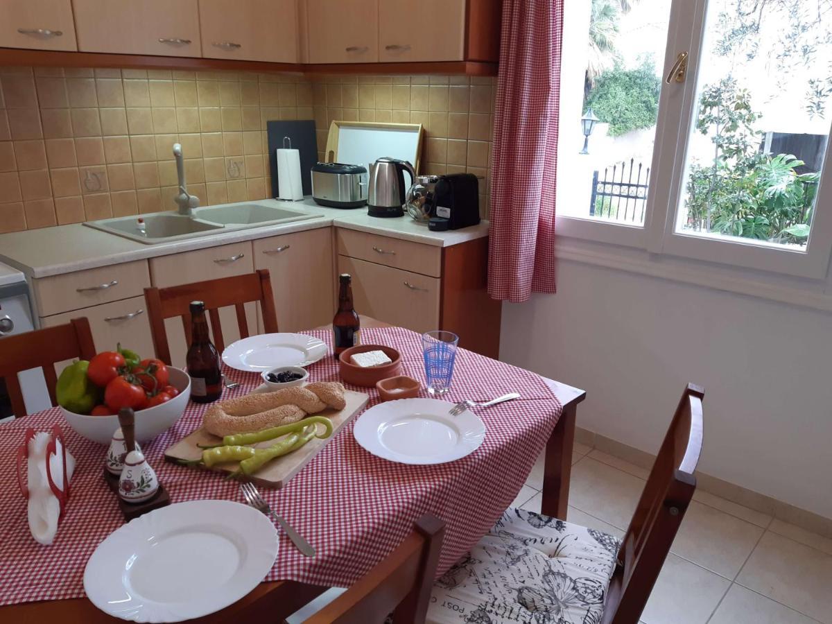 Dapia Holiday Home Spetses Town Exterior photo