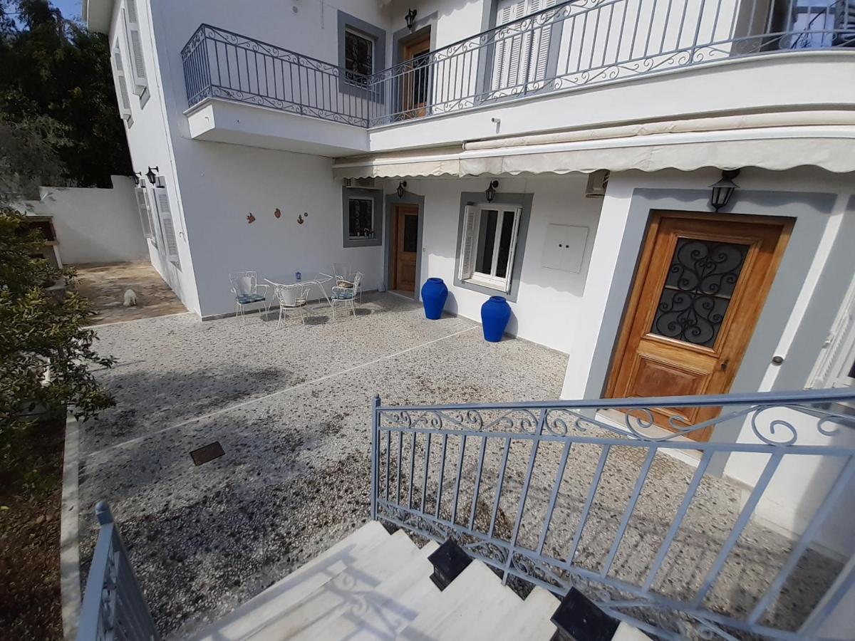 Dapia Holiday Home Spetses Town Exterior photo
